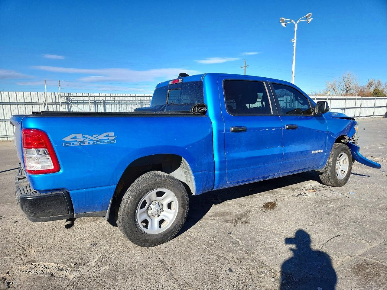 2022 Ram 1500 Tradesman - Фото 3
