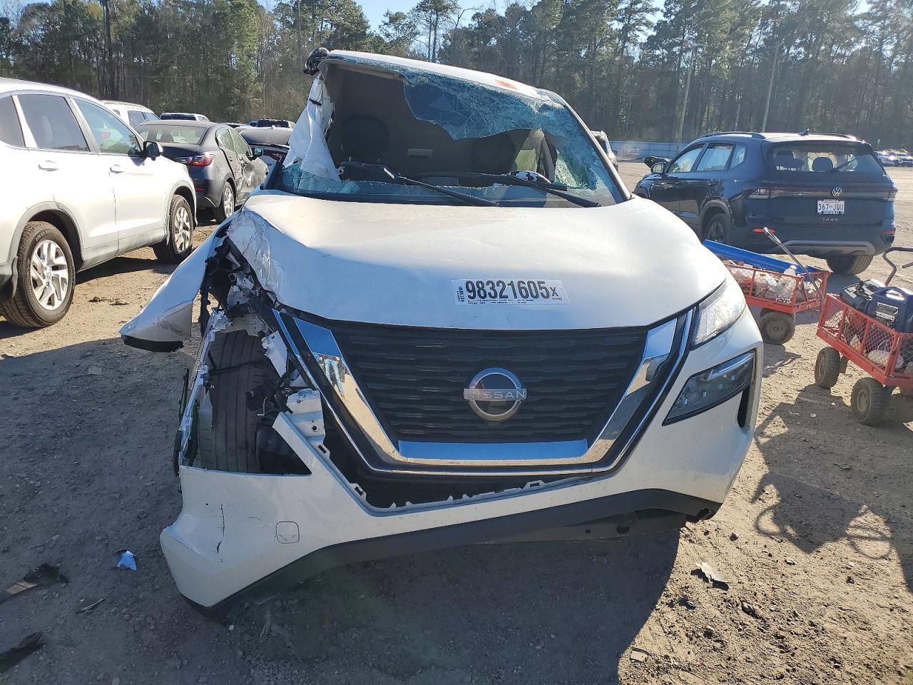 2023 Nissan Rogue Sv - Image 5