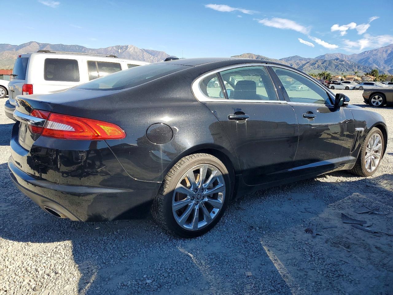2012 Jaguar Xf - Фото 3
