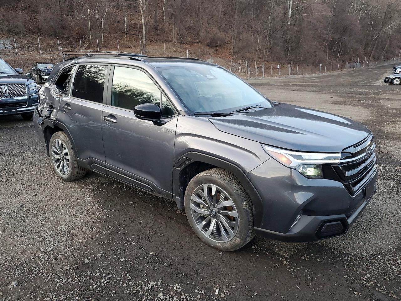 2025 Subaru Forester Touring - Image 4