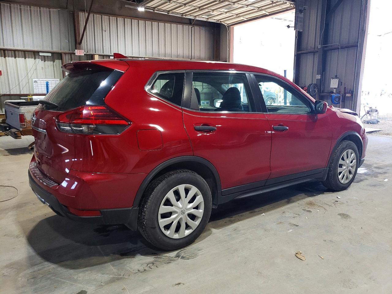 2017 Nissan Rogue S - Фото 3