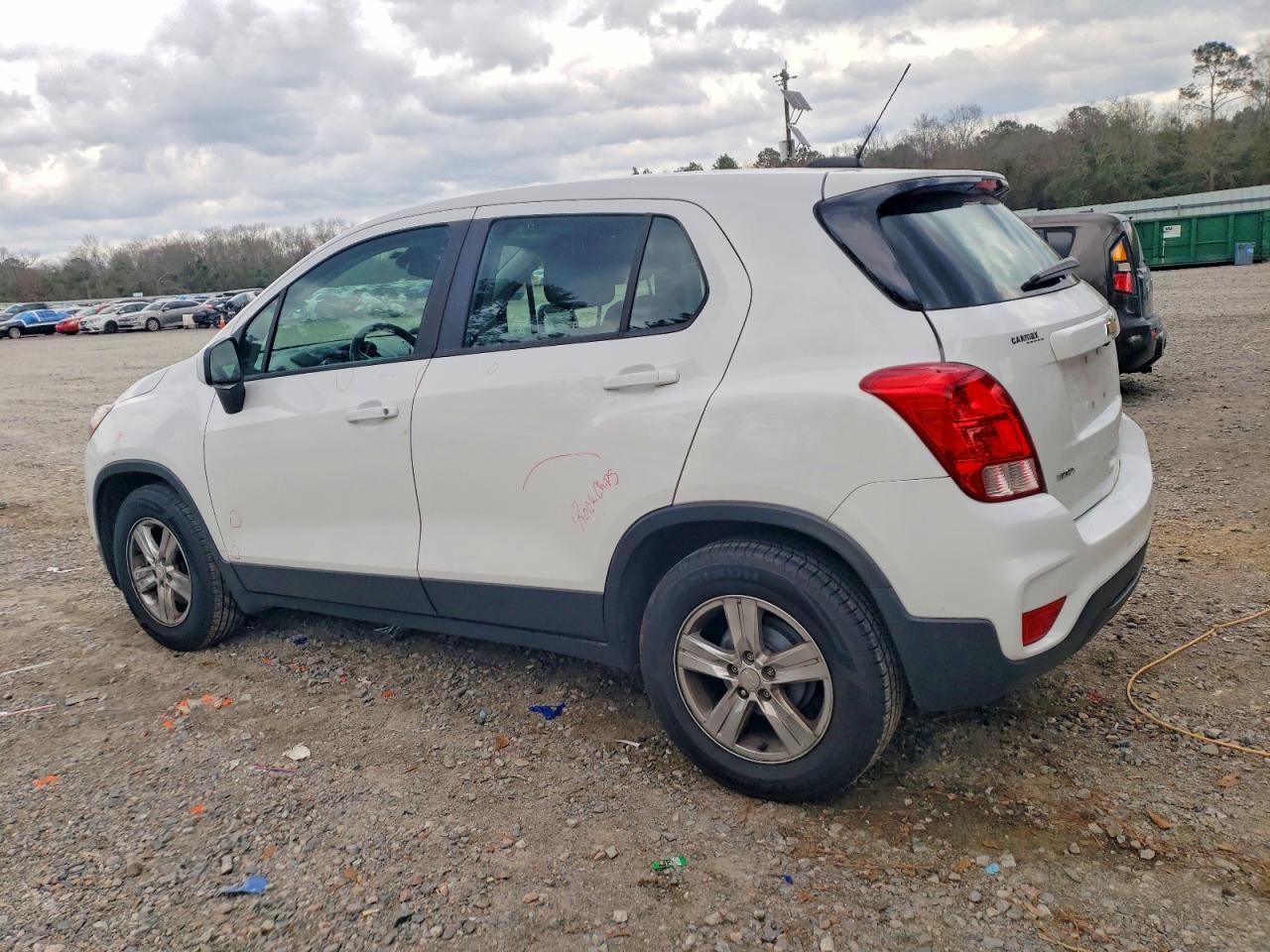 2019 Chevrolet Trax Ls - Фото 2