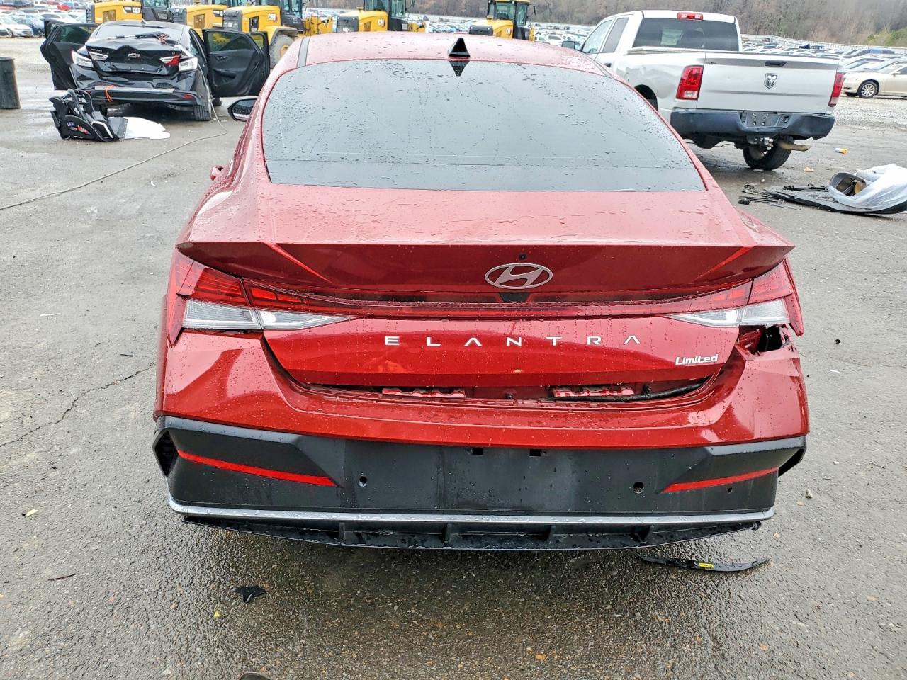2024 Hyundai Elantra Limited - Фото 6