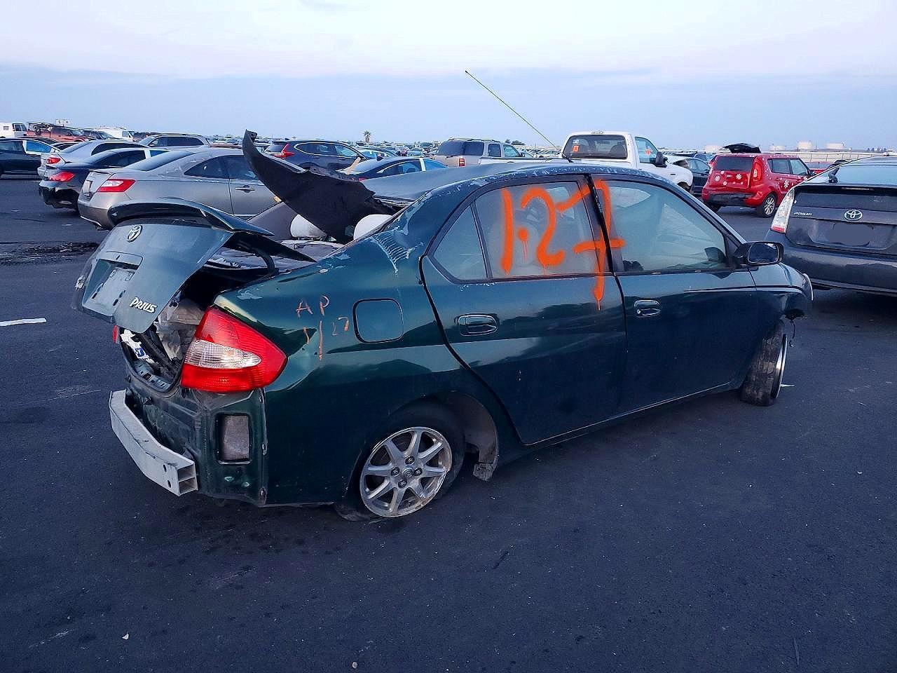 2001 Toyota Prius - Image 3