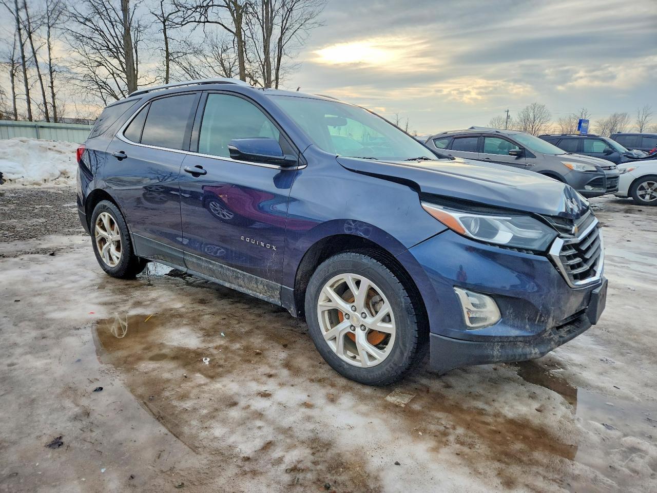 2019 Chevrolet Equinox Lt - Image 4