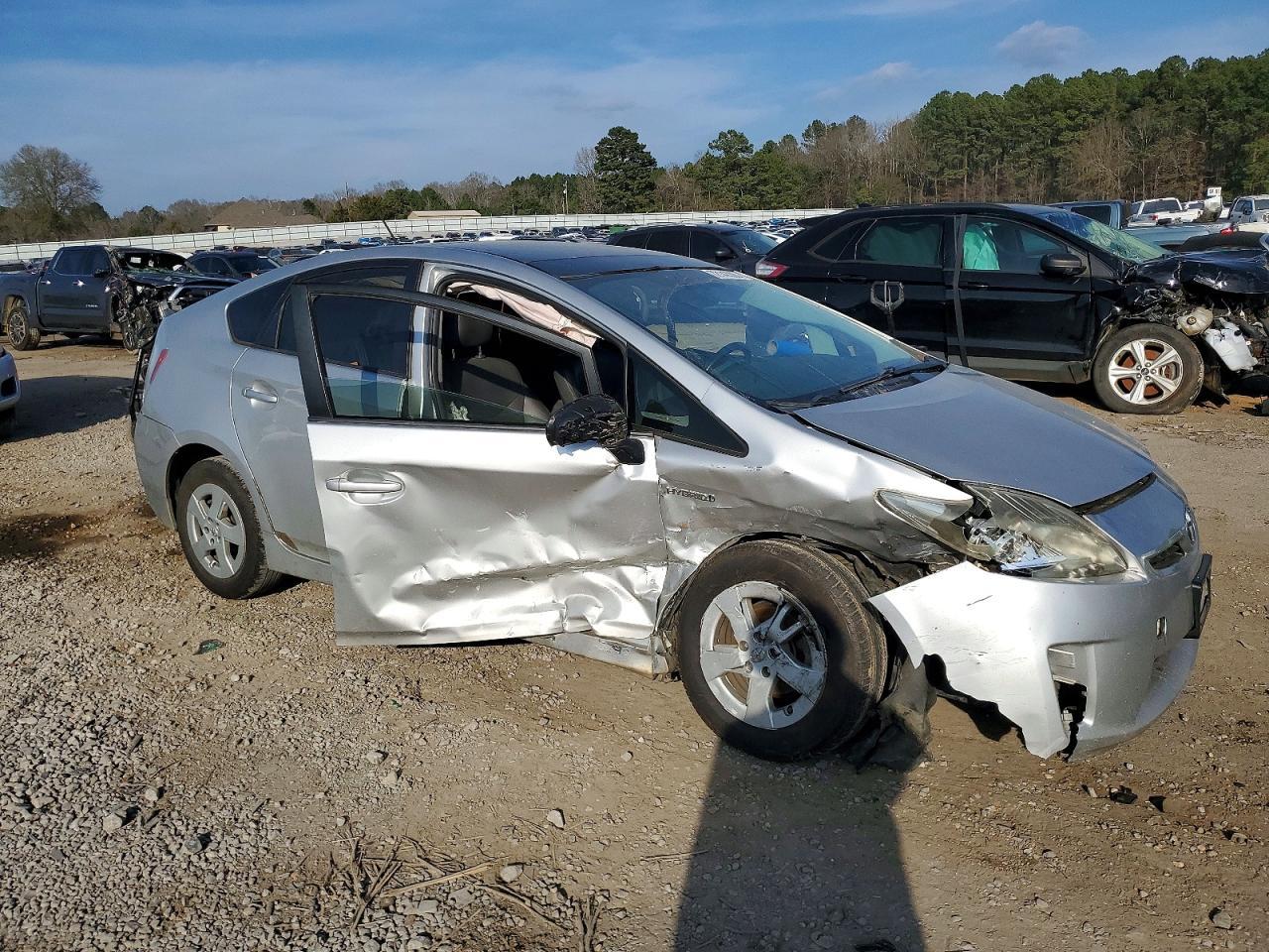 2011 Toyota Prius - Фото 4