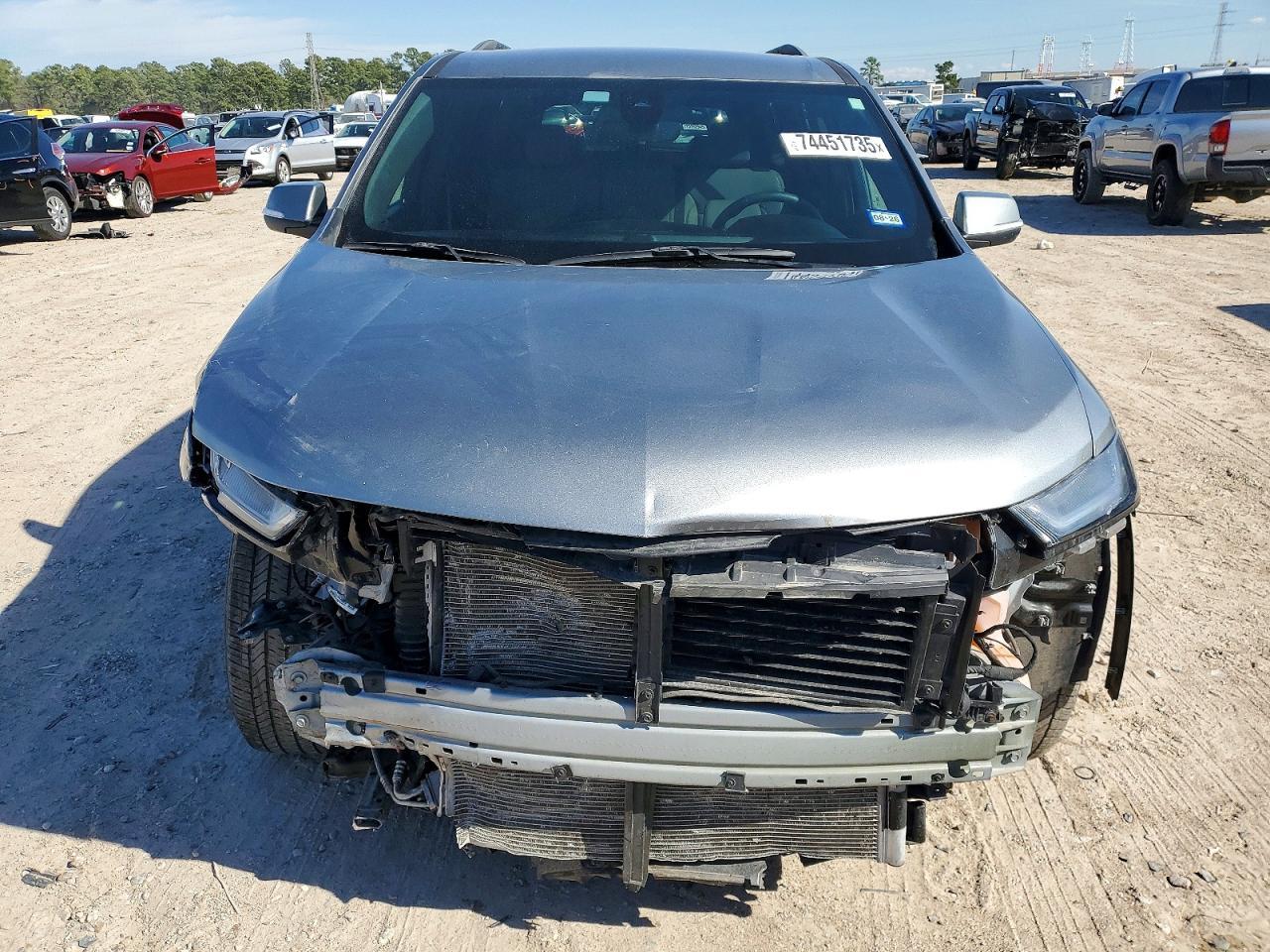 2023 Chevrolet Traverse Lt - Image 5