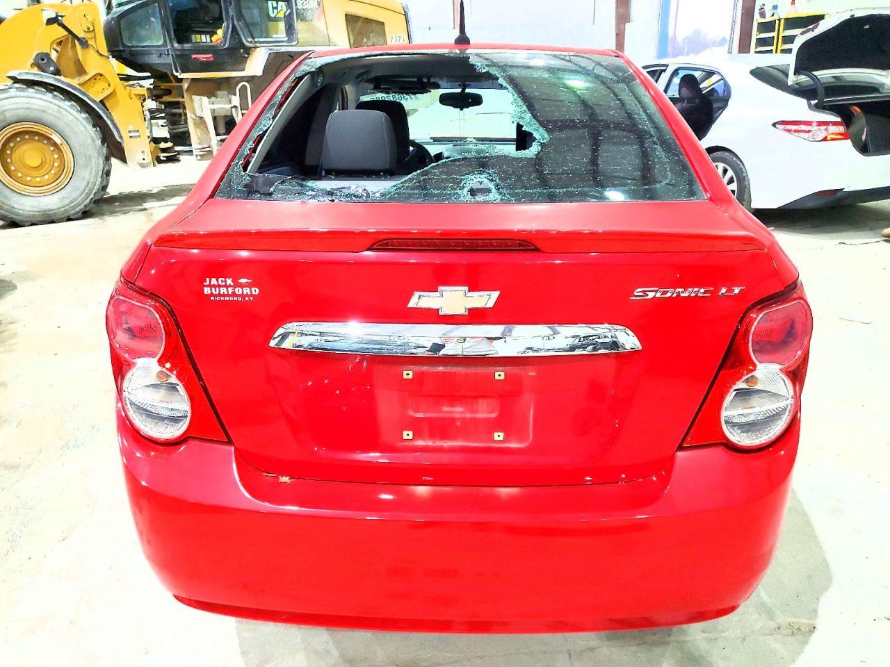 2014 Chevrolet Sonic Lt - Image 6