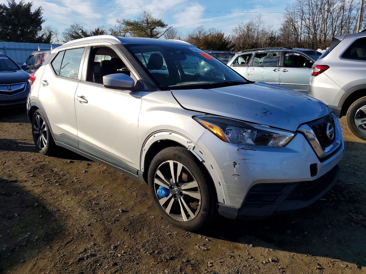 2019 Nissan Kicks Sv - Image 4