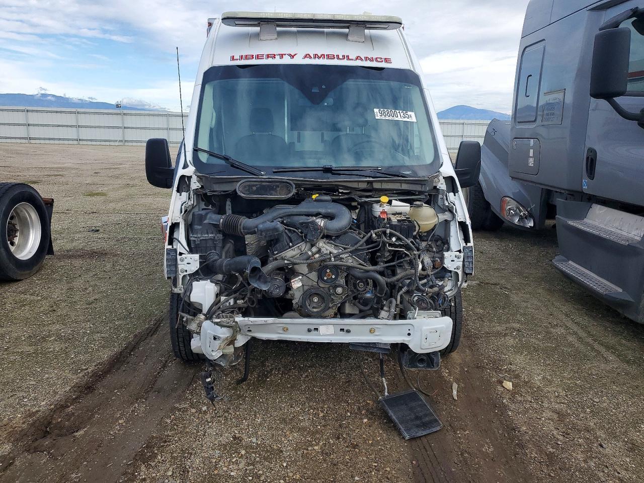 2017 Ford Transit Ambulance - Image 5