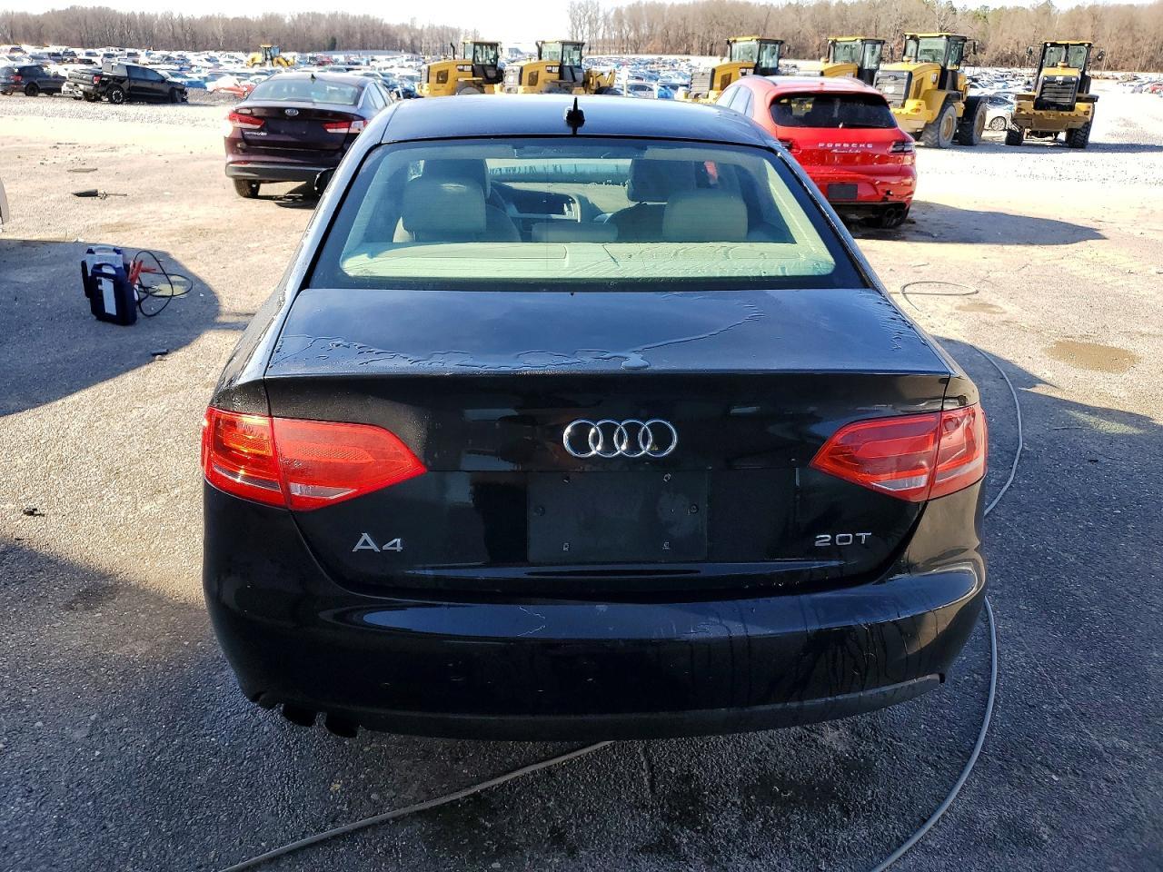 2011 Audi A4 Premium - Фото 6