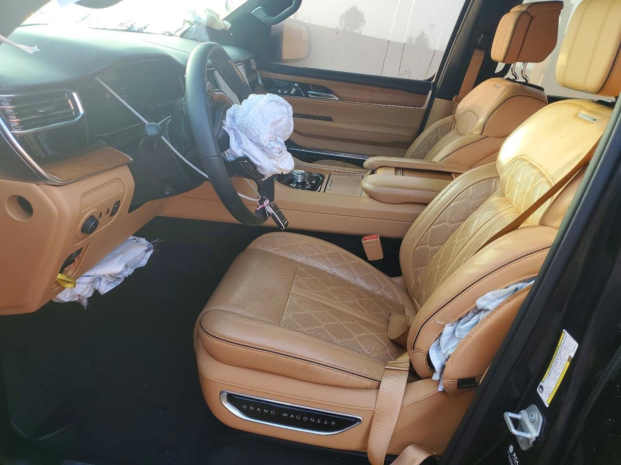 2023 Jeep Grand Wagoneer - Фото 7