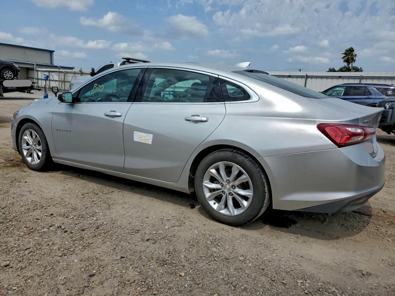2020 Chevrolet Malibu Lt - Image 3