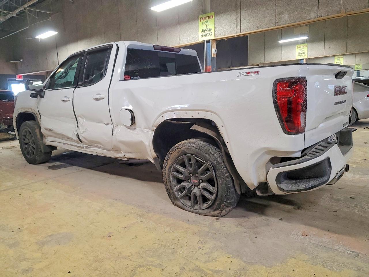 2019 GMC Sierra K1500 Elevation - Фото 2