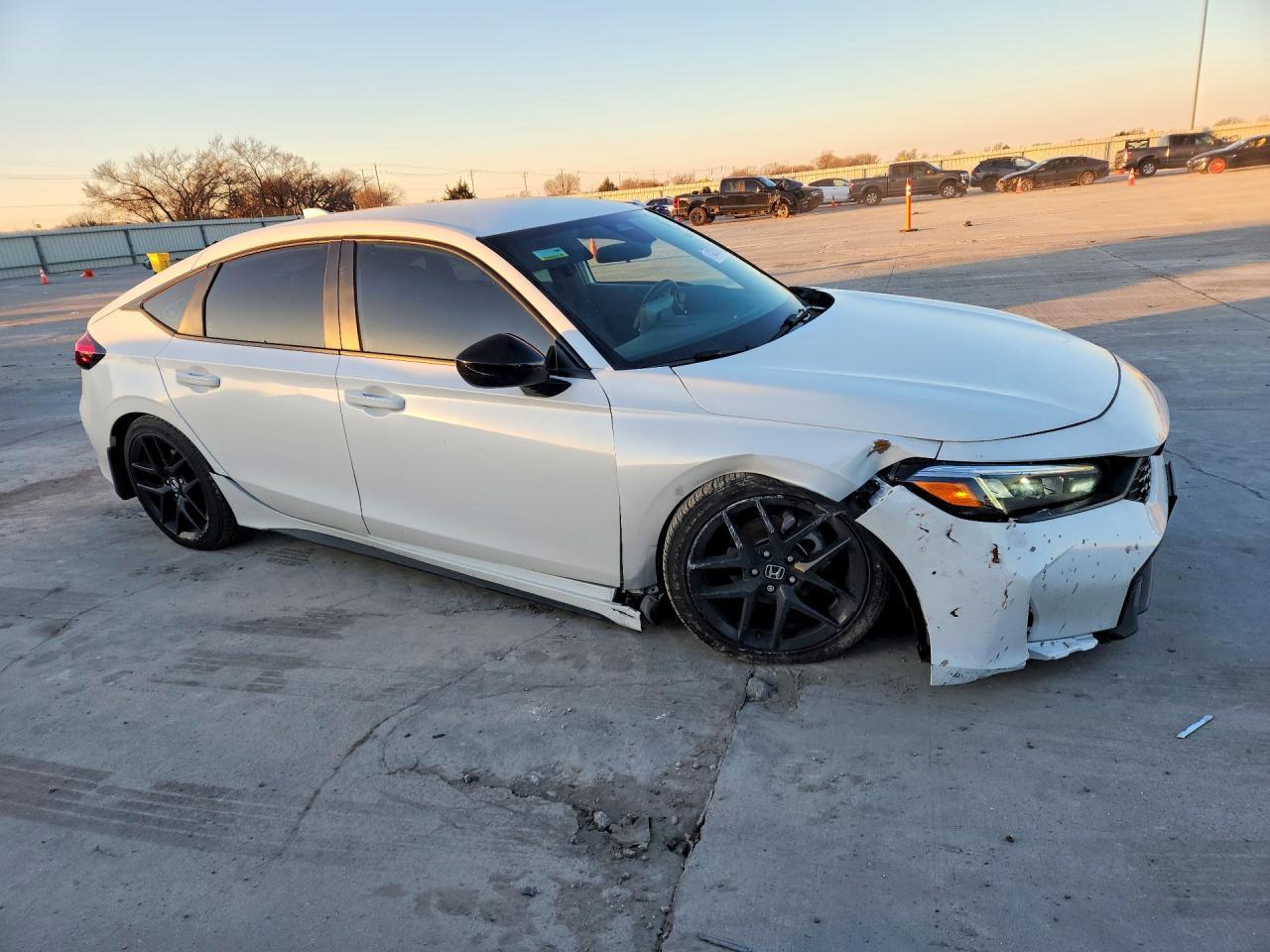 2025 Honda Civic Sport - Фото 4