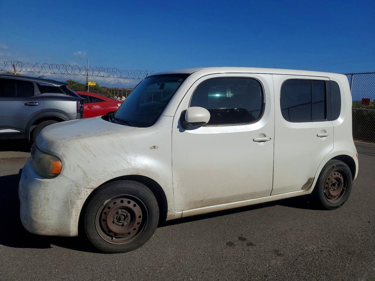2014 Nissan Cube S
