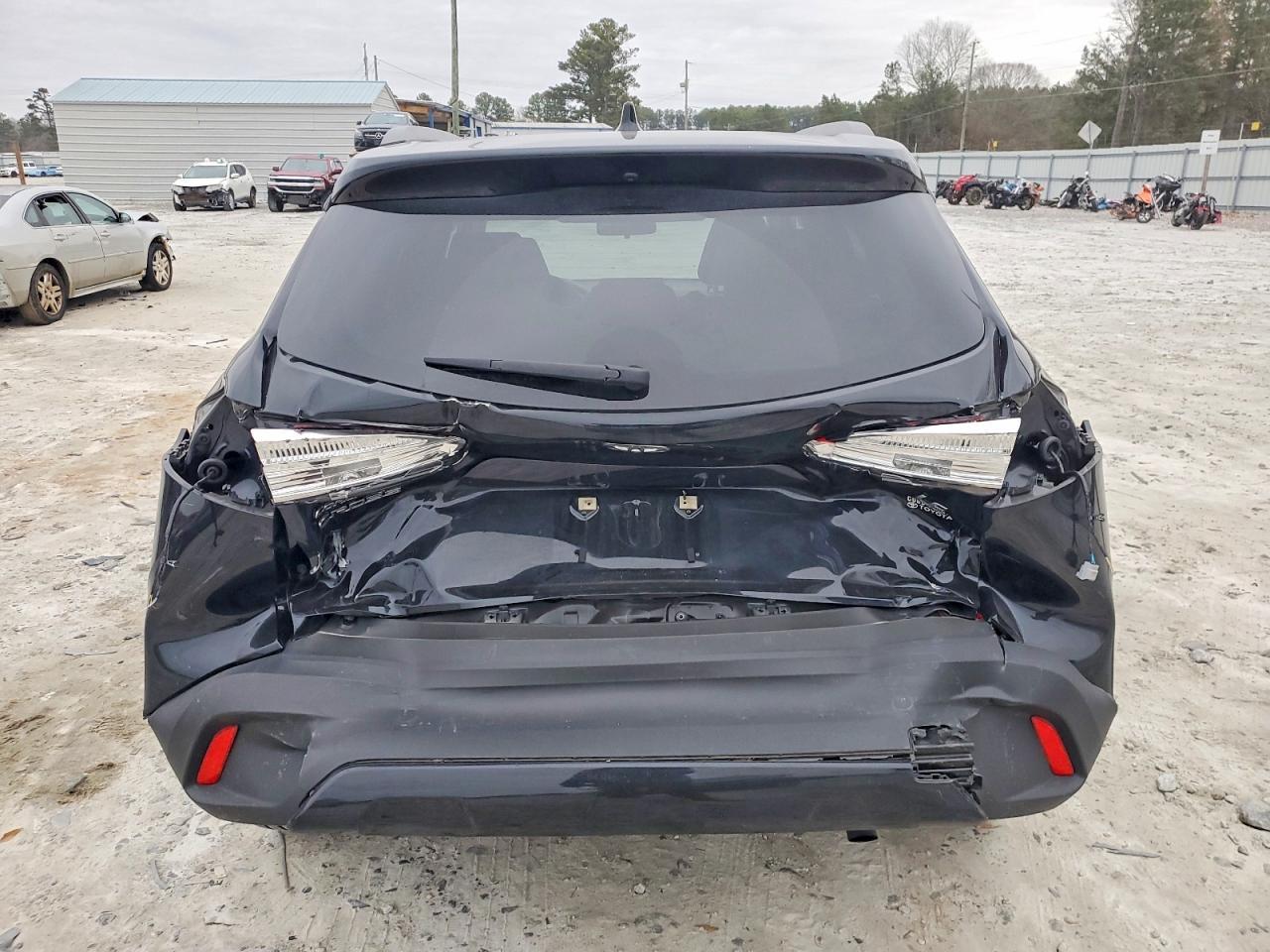 2023 Toyota Corolla Cross Le - Фото 6