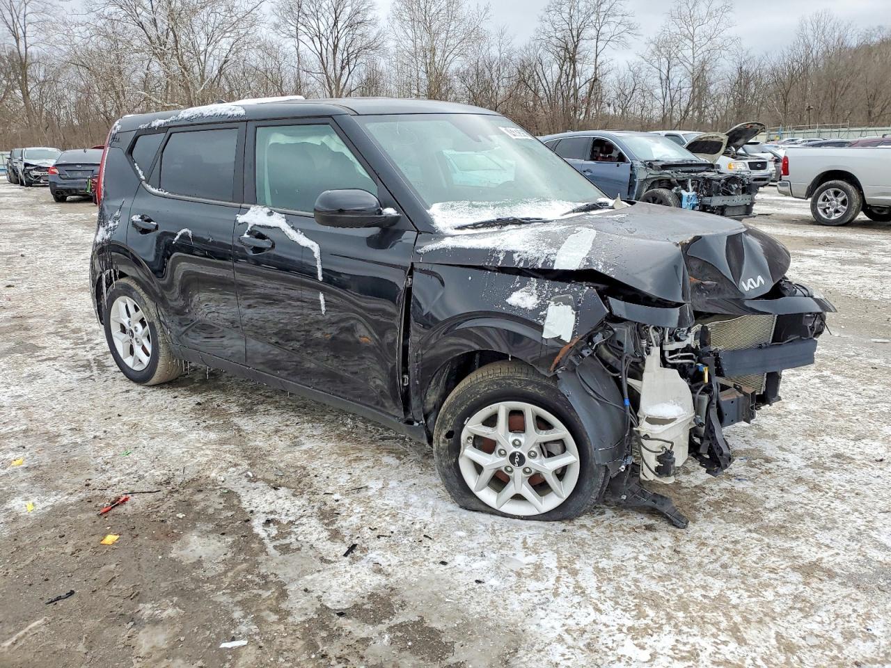 2022 Kia Soul Lx - Image 4