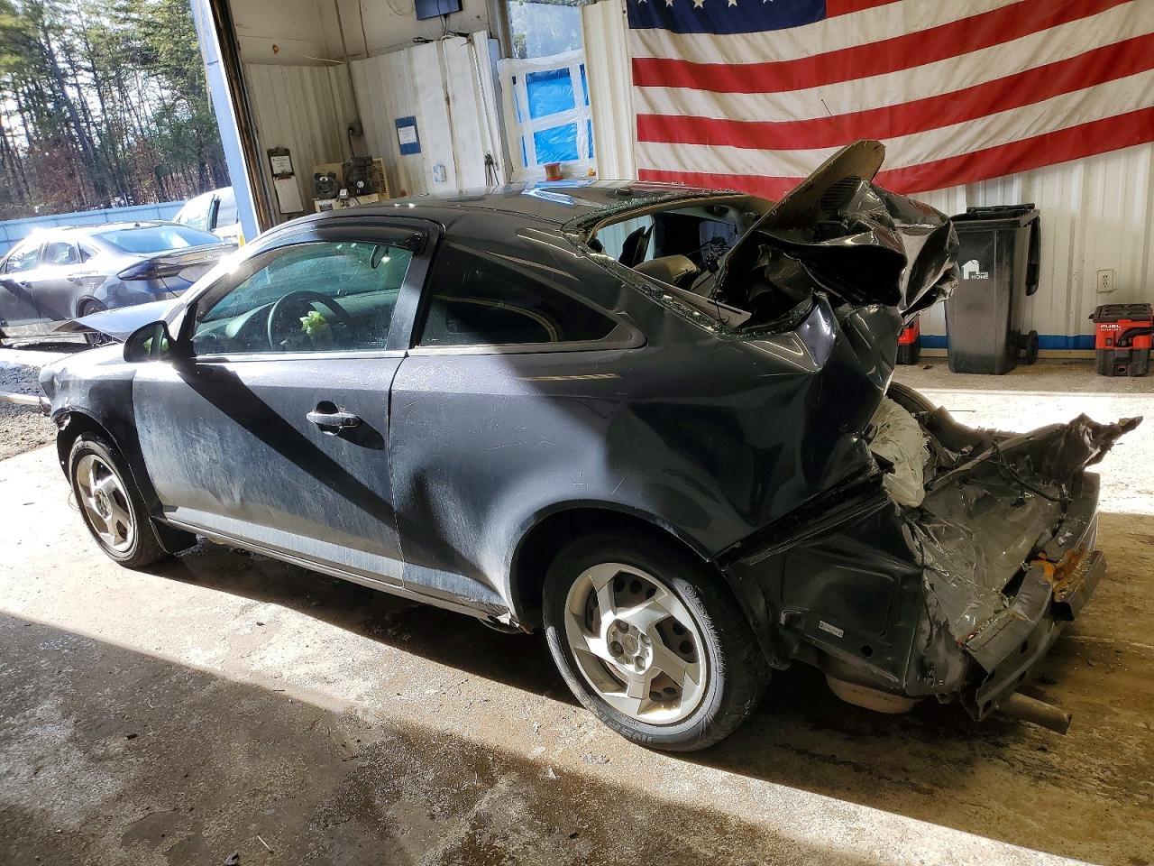 2008 Pontiac G5 - Image 2