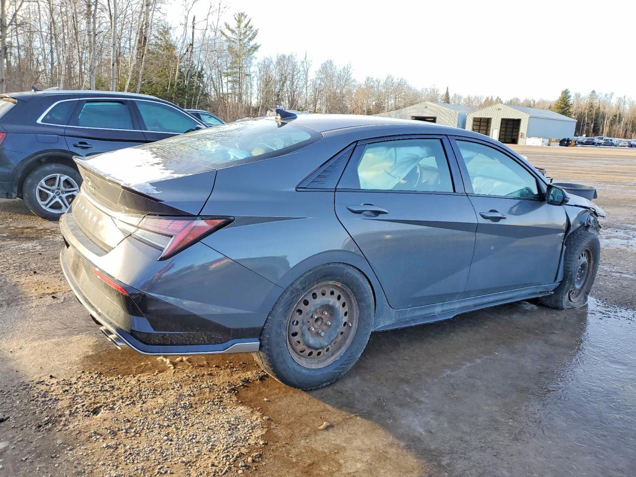 2025 Hyundai Elantra N Line - Фото 3