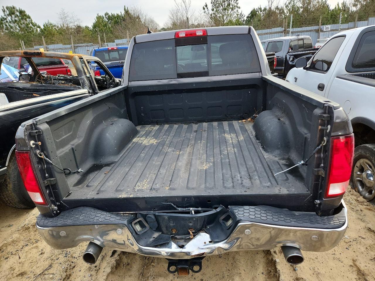 2017 Ram 1500 Slt - Image 6