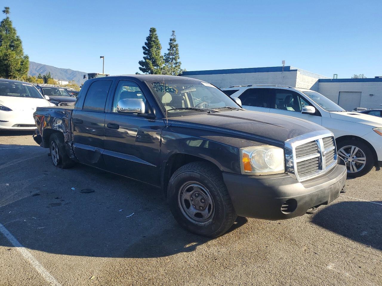 2007 Dodge Dakota Quad - Фото 4