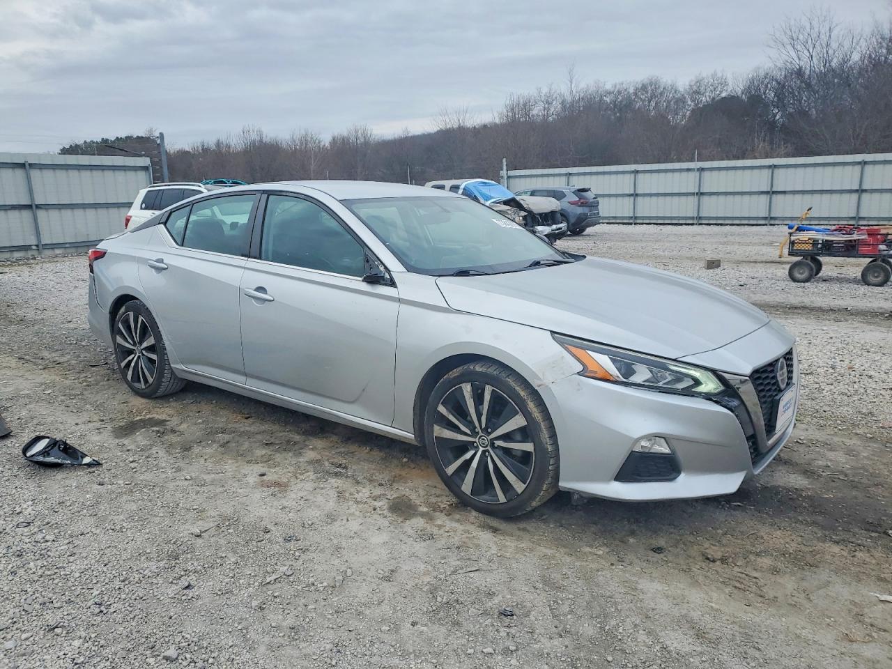 2019 Nissan Altima Sr - Image 4