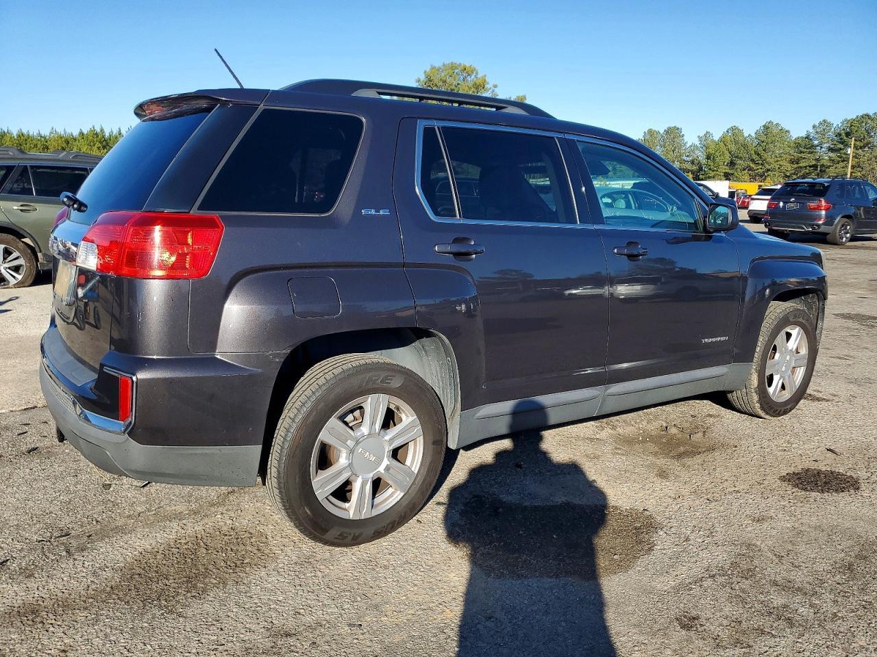 2016 GMC Terrain Sle - Image 3
