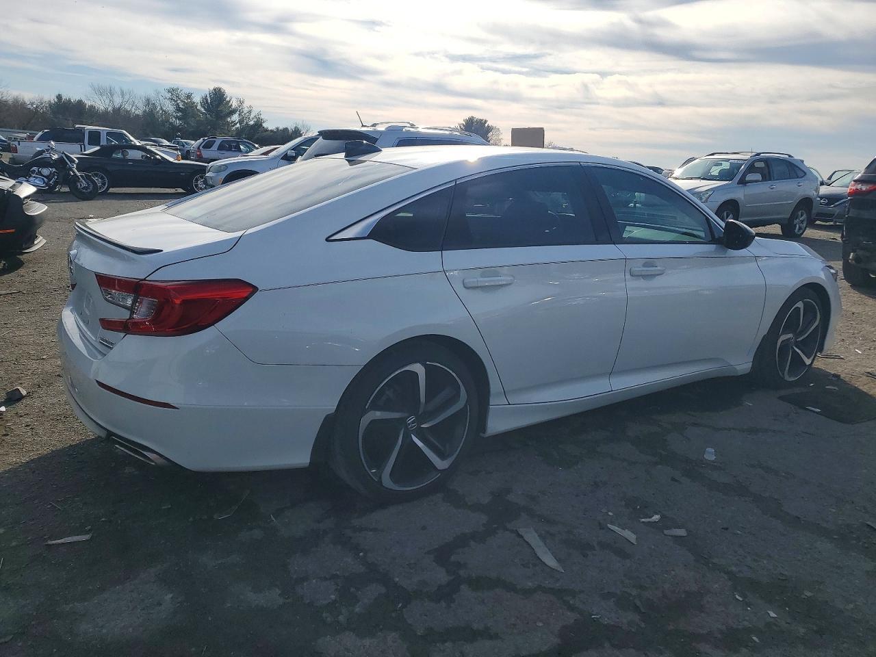 2022 Honda Accord Sport Se - Фото 3