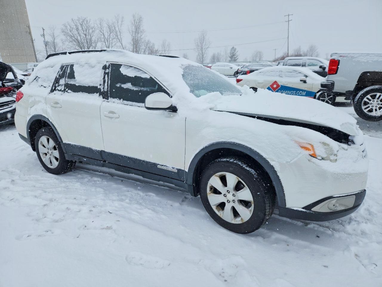 2011 Subaru Outback 2.5I Premium - Image 4