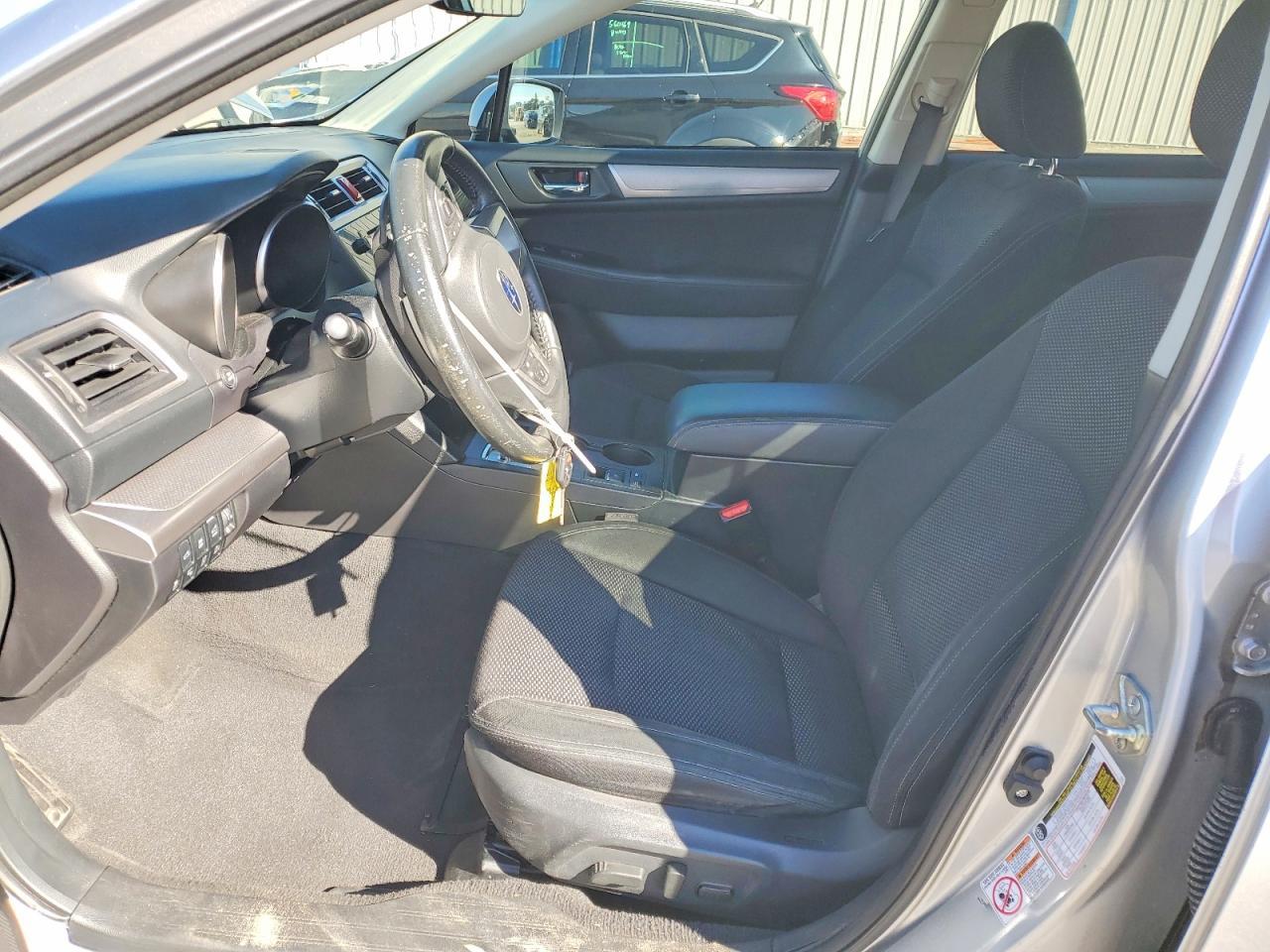 2017 Subaru Outback 2.5I Premium - Фото 7