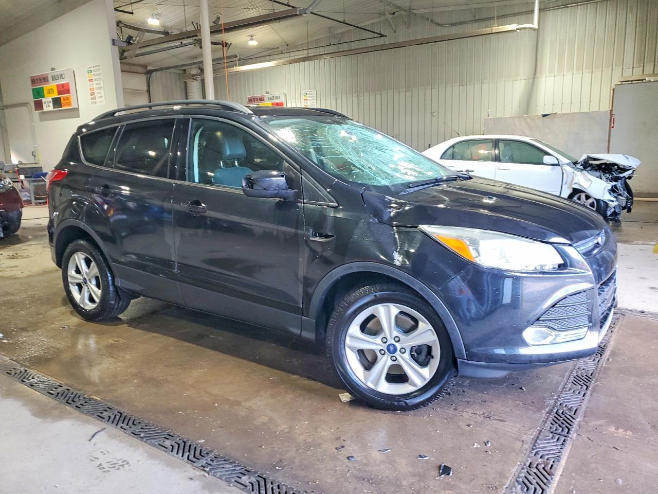 2014 Ford Escape Se - Фото 4