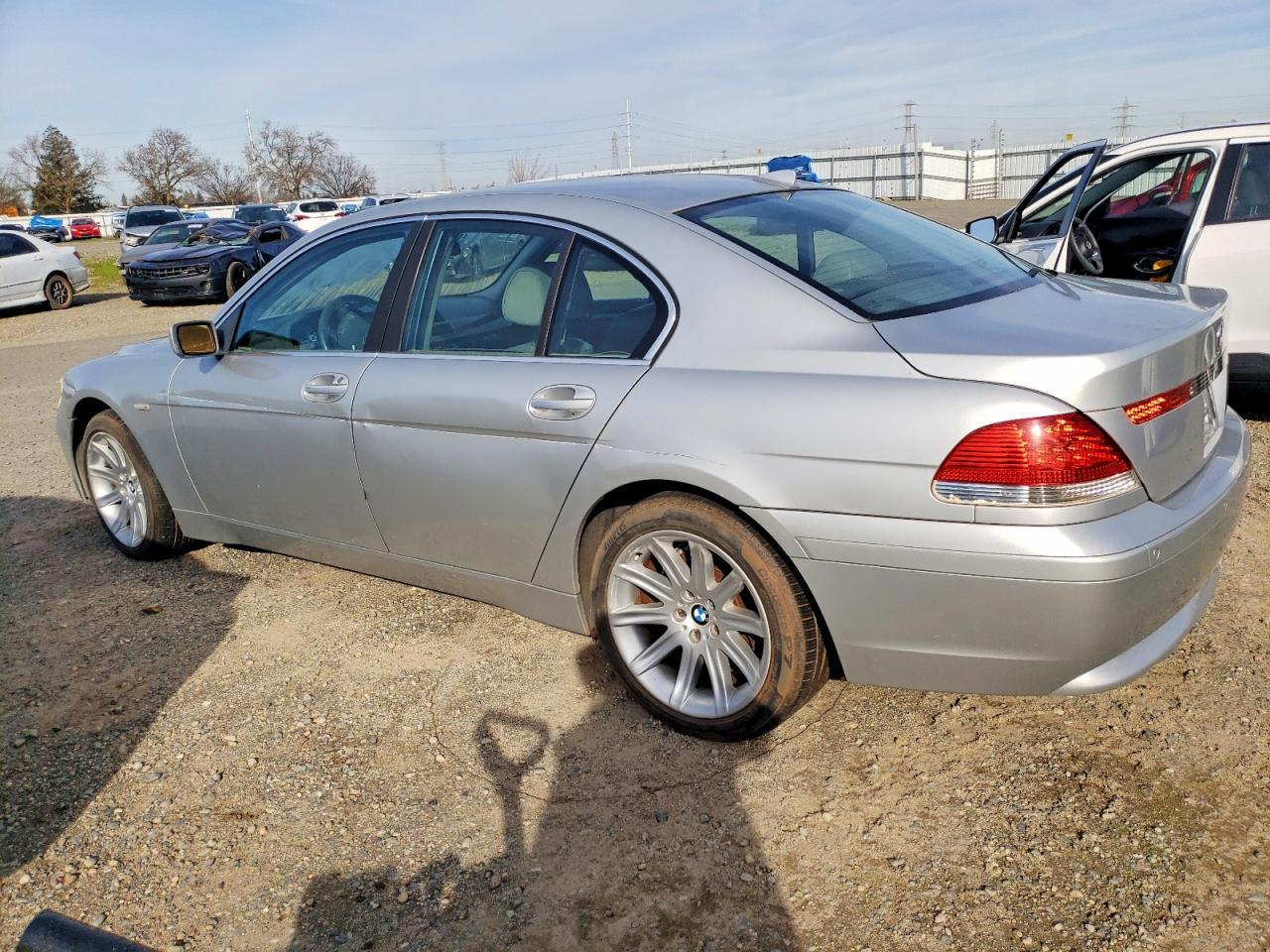 2002 BMW 745 I - Фото 2