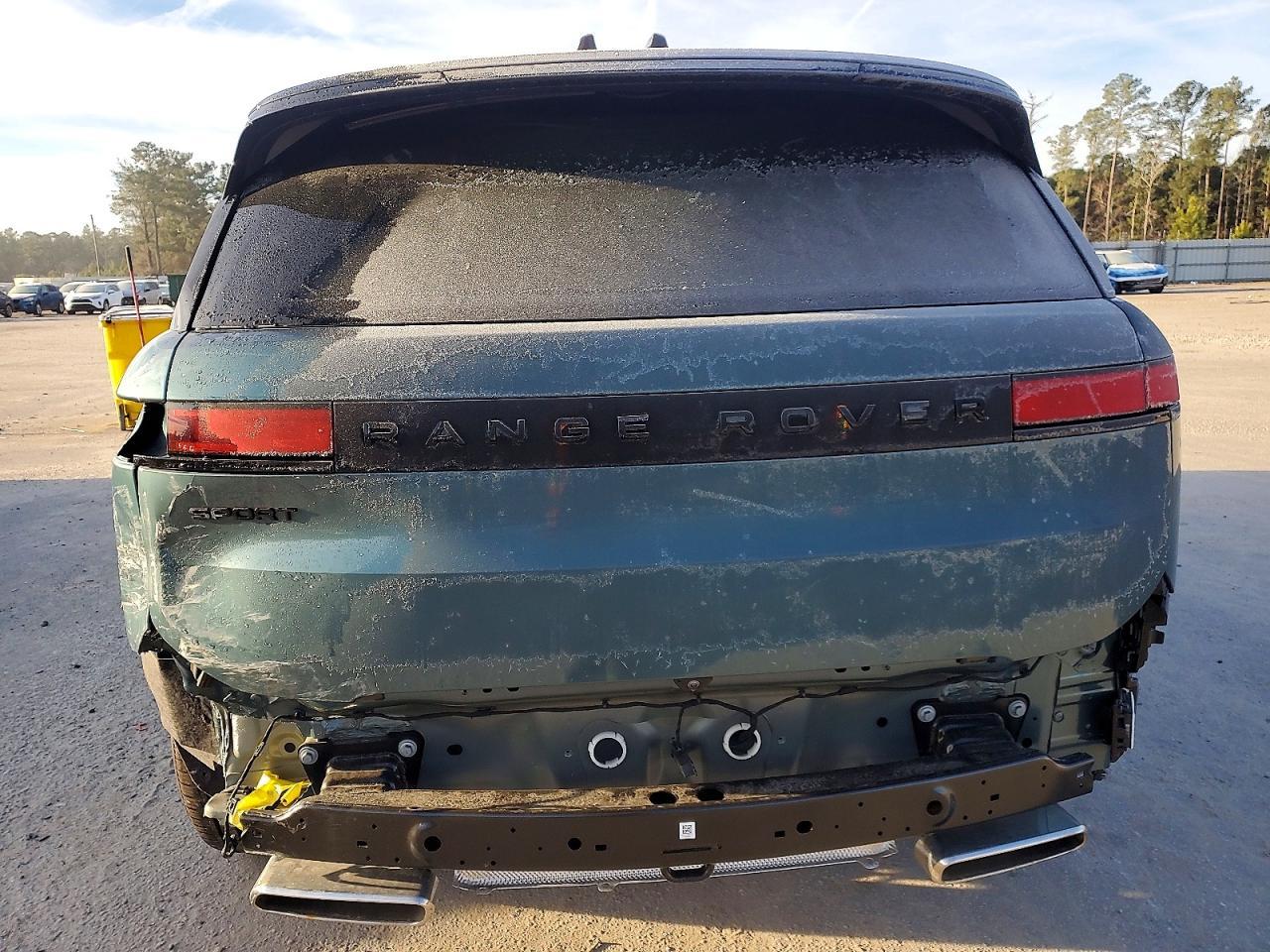 2025 Land Rover Range Rover Sport Se - Image 6