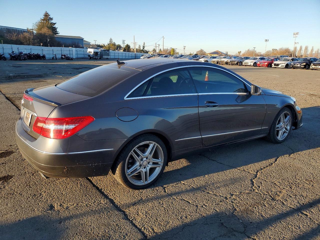 2013 Mercedes-Benz E 350 - Фото 3