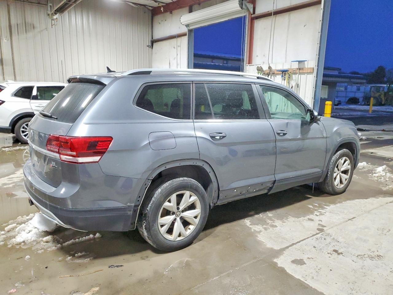 2019 Volkswagen Atlas Se - Image 3