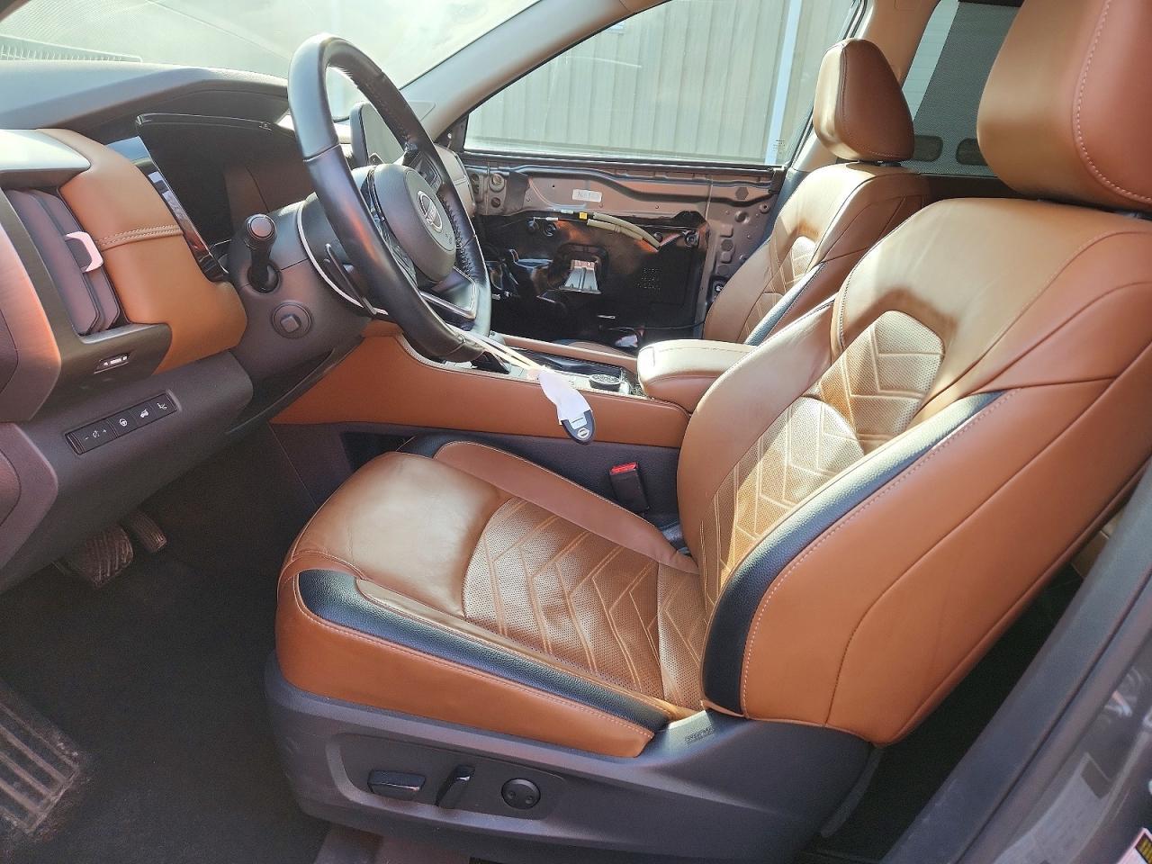 2022 Nissan Pathfinder Platinum - Фото 7