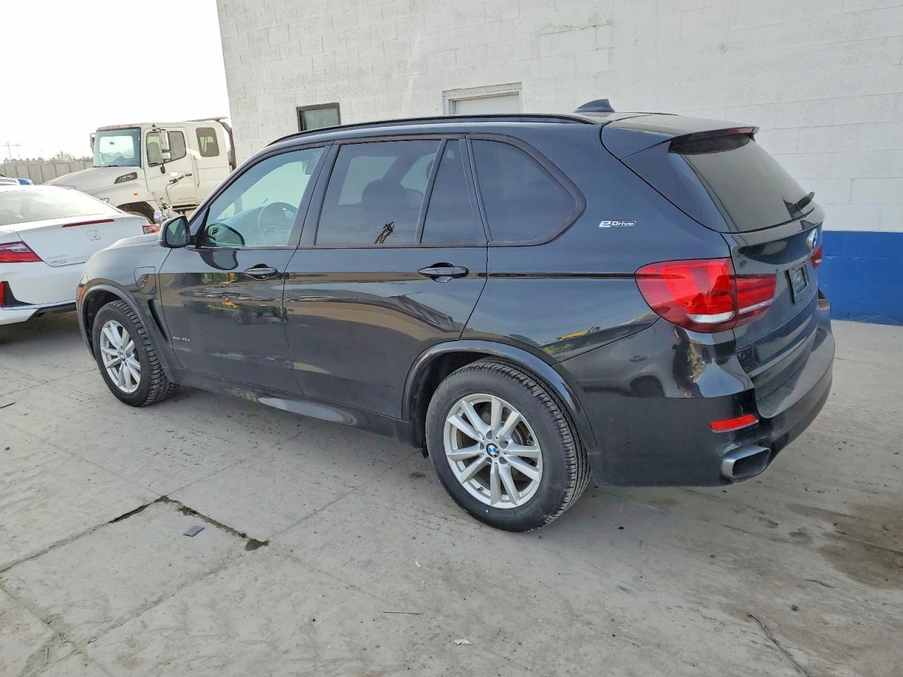 2017 BMW X5 Xdr40E - Фото 2