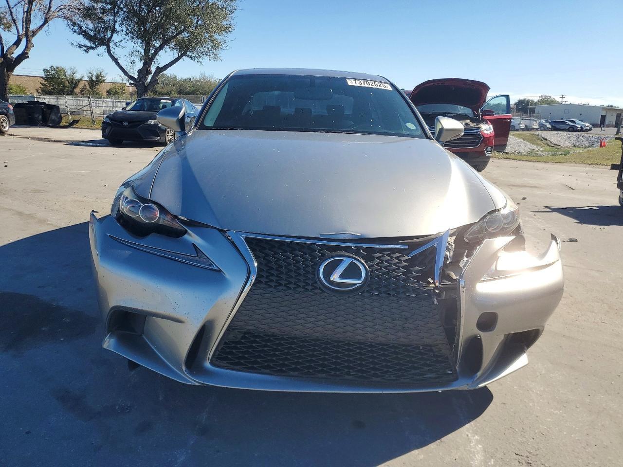 2016 Lexus Is 200T Base - Фото 5