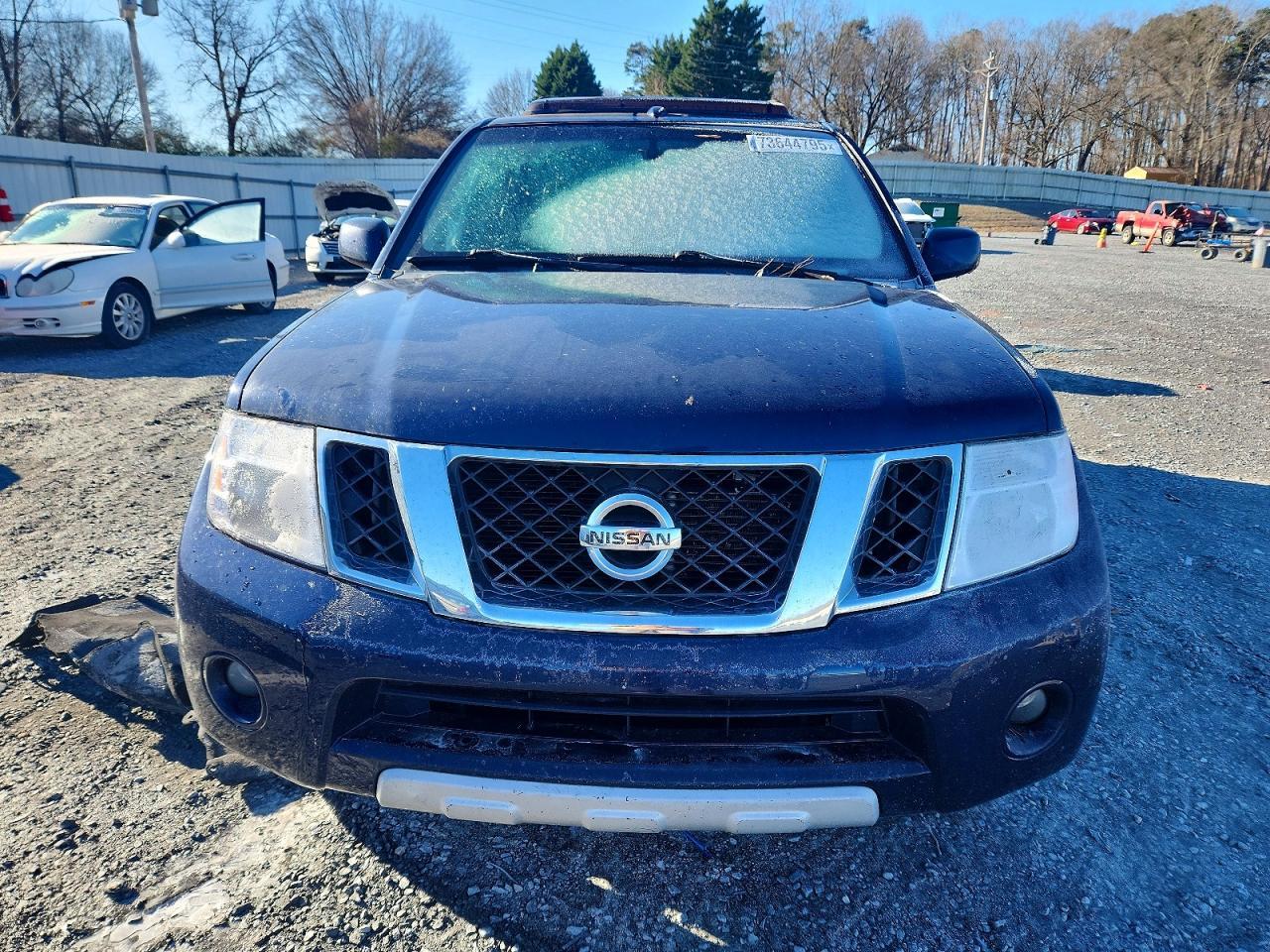 2011 Nissan Pathfinder S - Фото 5