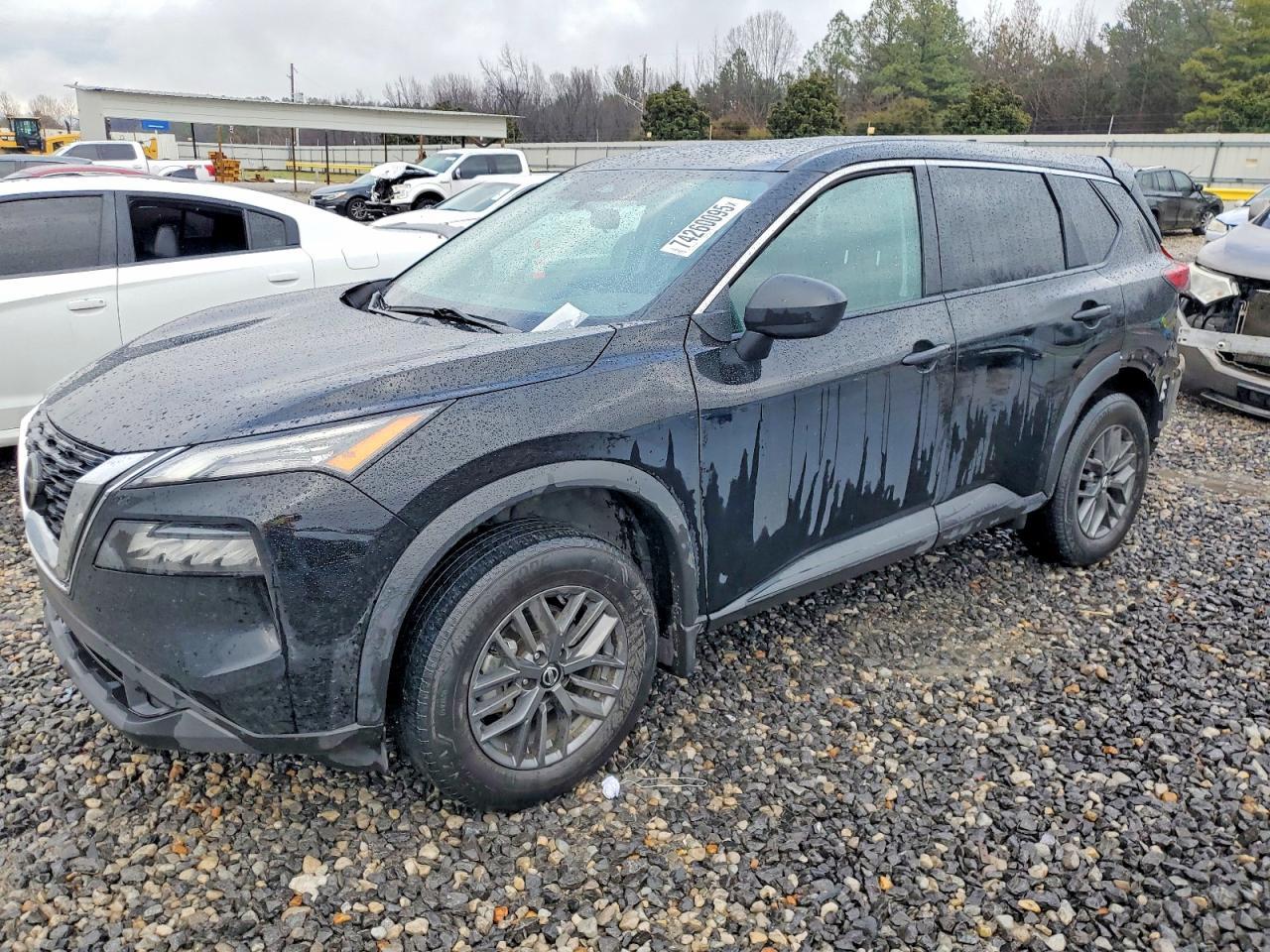 2021 Nissan Rogue S