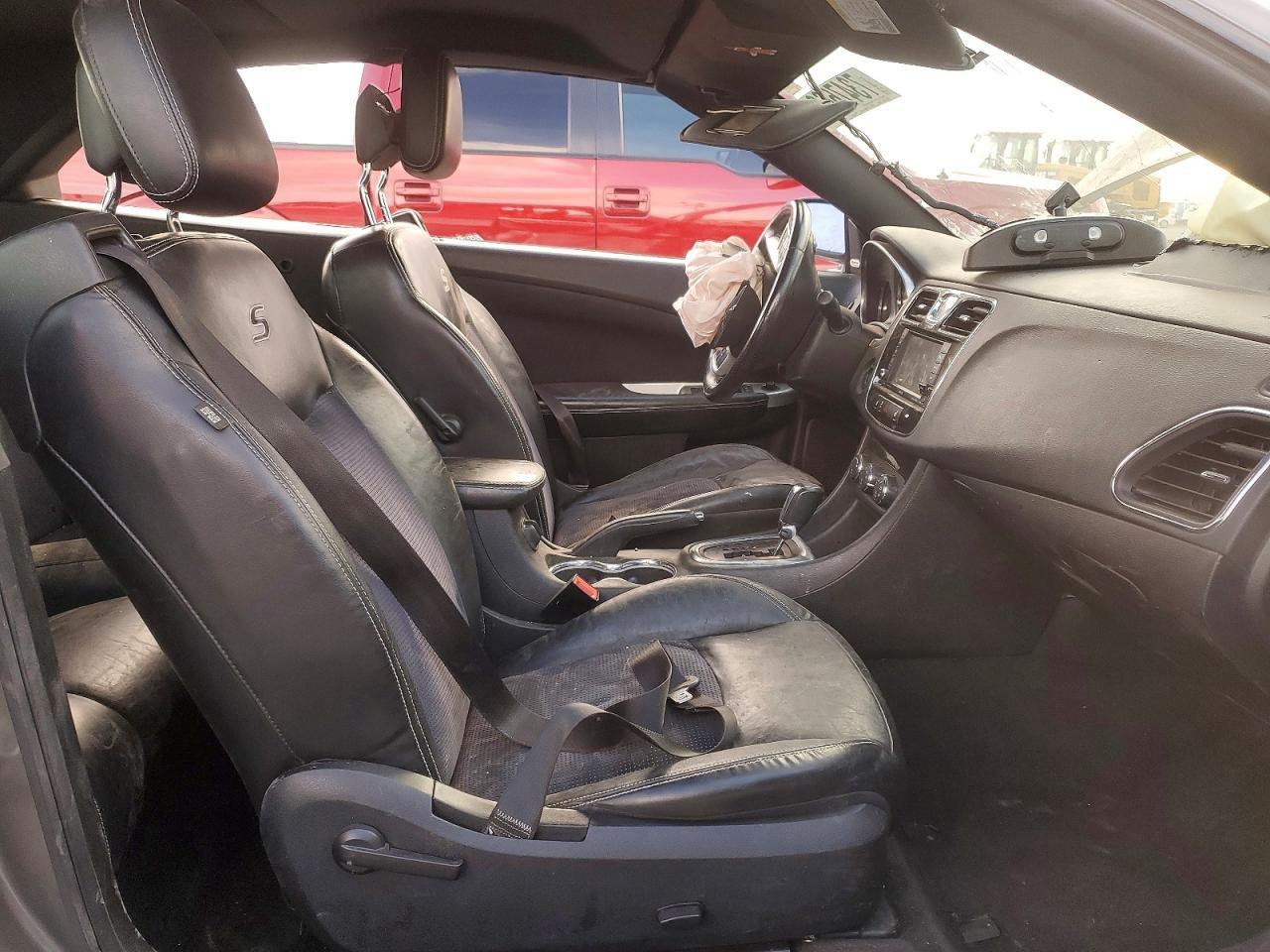 2012 Chrysler 200 S - Фото 7