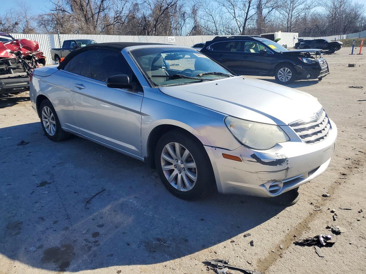2010 Chrysler Sebring Lx - Фото 4