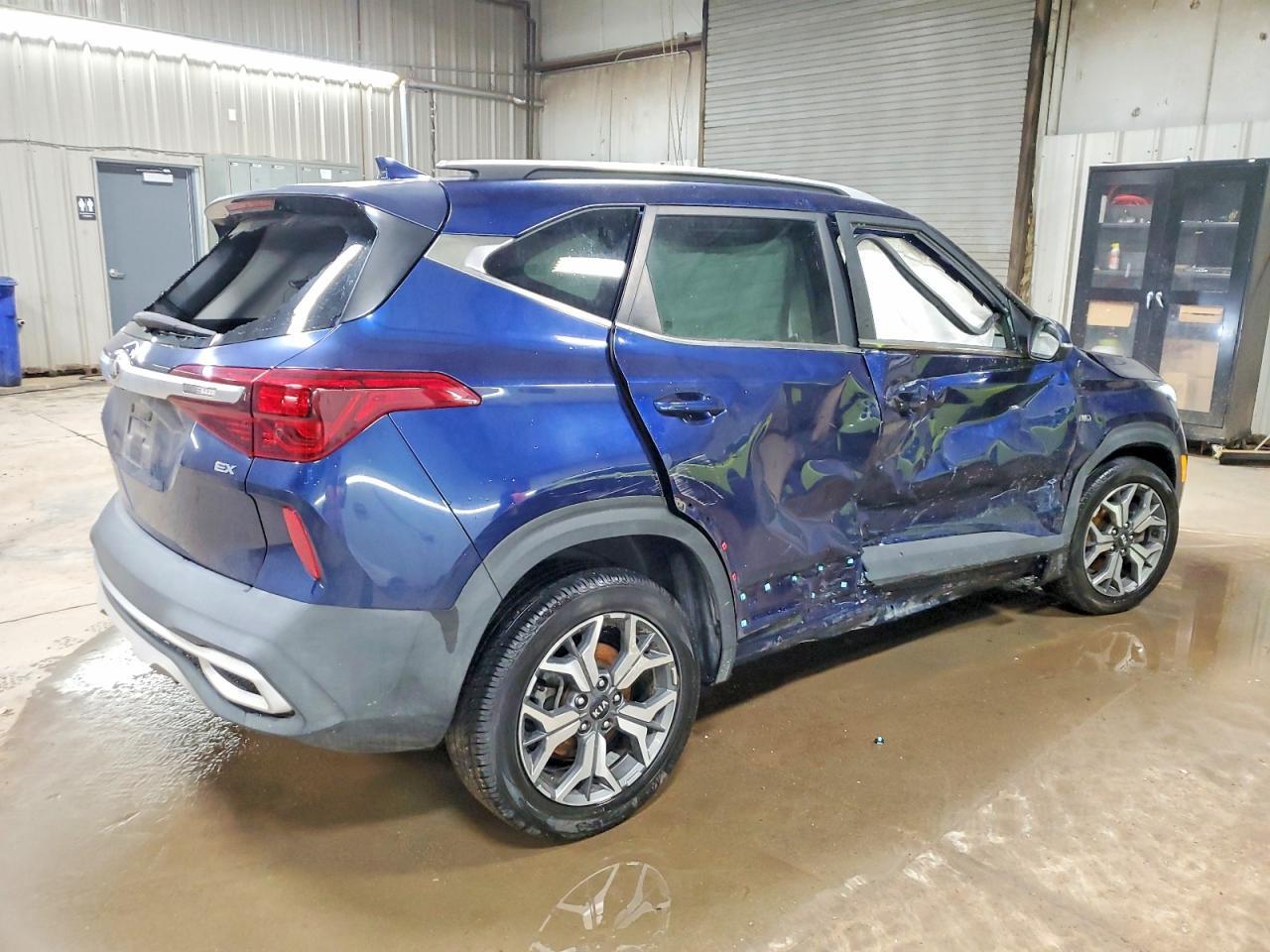 2021 Kia Seltos Ex - Image 3