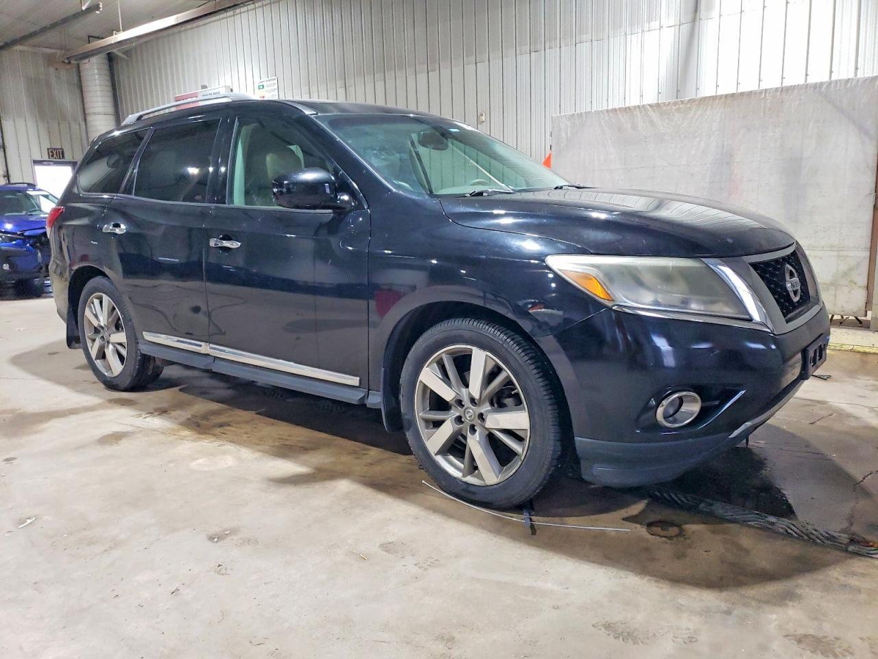 2014 Nissan Pathfinder S - Фото 4