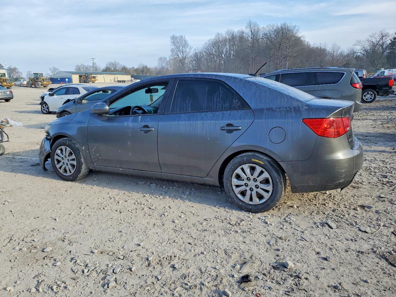 2013 Kia Forte Ex - Image 2