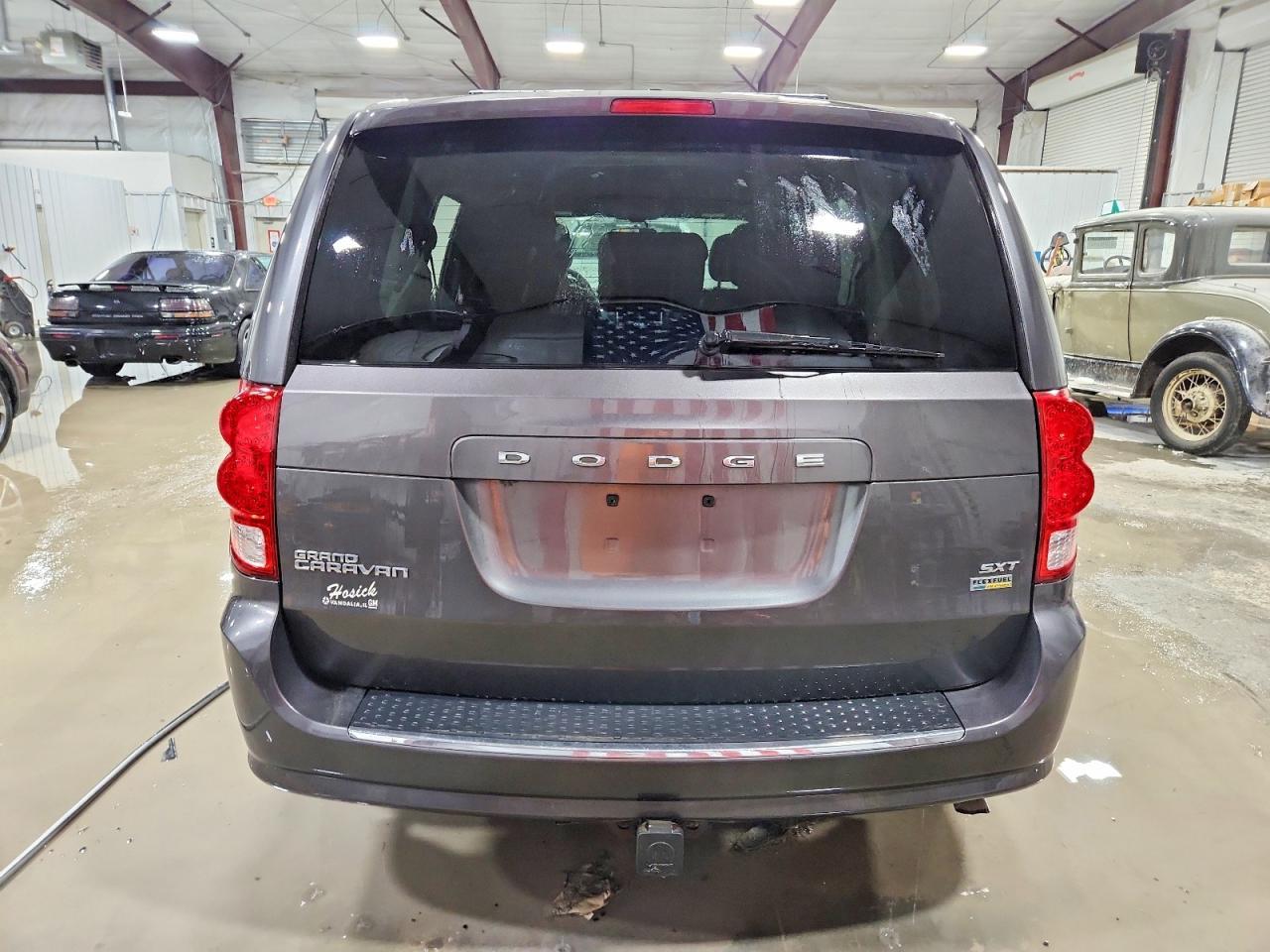 2017 Dodge Grand Caravan Sxt - Image 6