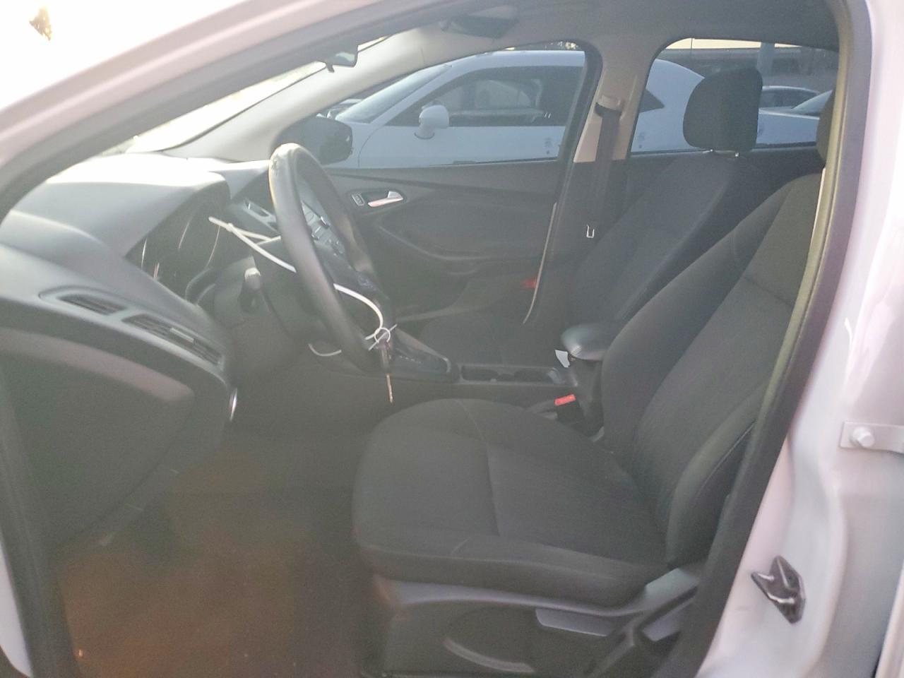 2017 Ford Focus Se - Фото 7