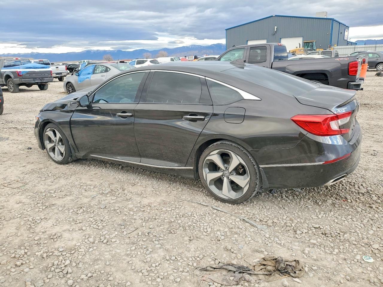2018 Honda Accord Touring - Фото 2