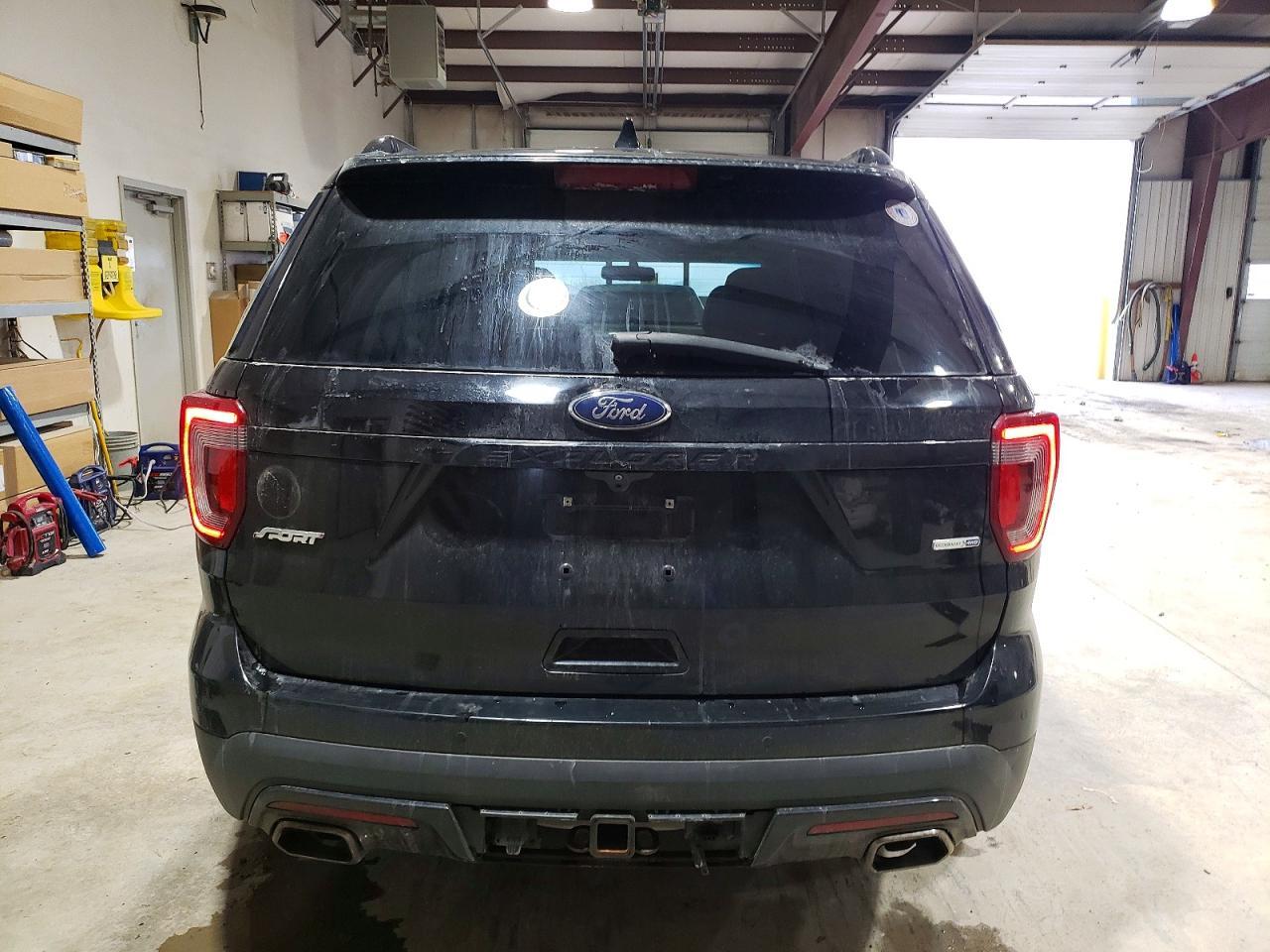 2016 Ford Explorer Sport - Фото 6